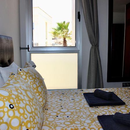 פוריס דה אבונה 2Bdr Ocean View Apartment מראה חיצוני תמונה